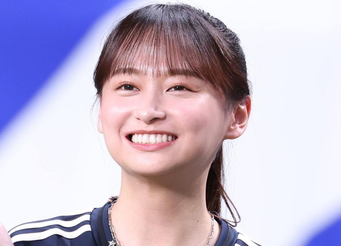 【芸能】元日向坂46・影山優佳 ヘソちらショットなどオフショ大量投稿に「ギャル影ええな」「目が離せない」「最強最高」