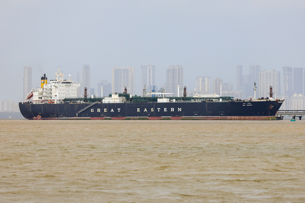 【速報】イランの切り崩し作戦が本格化…日欧までもホルムズ通航許可www